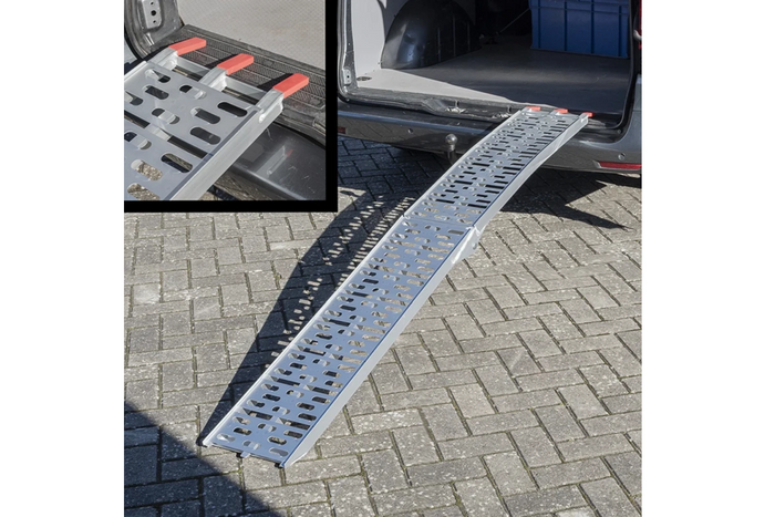 Najazdy składane ProPlus 390096 rampy najazdowe aluminiowe do przyczepy lawety 220cm 680kg komplet 2szt